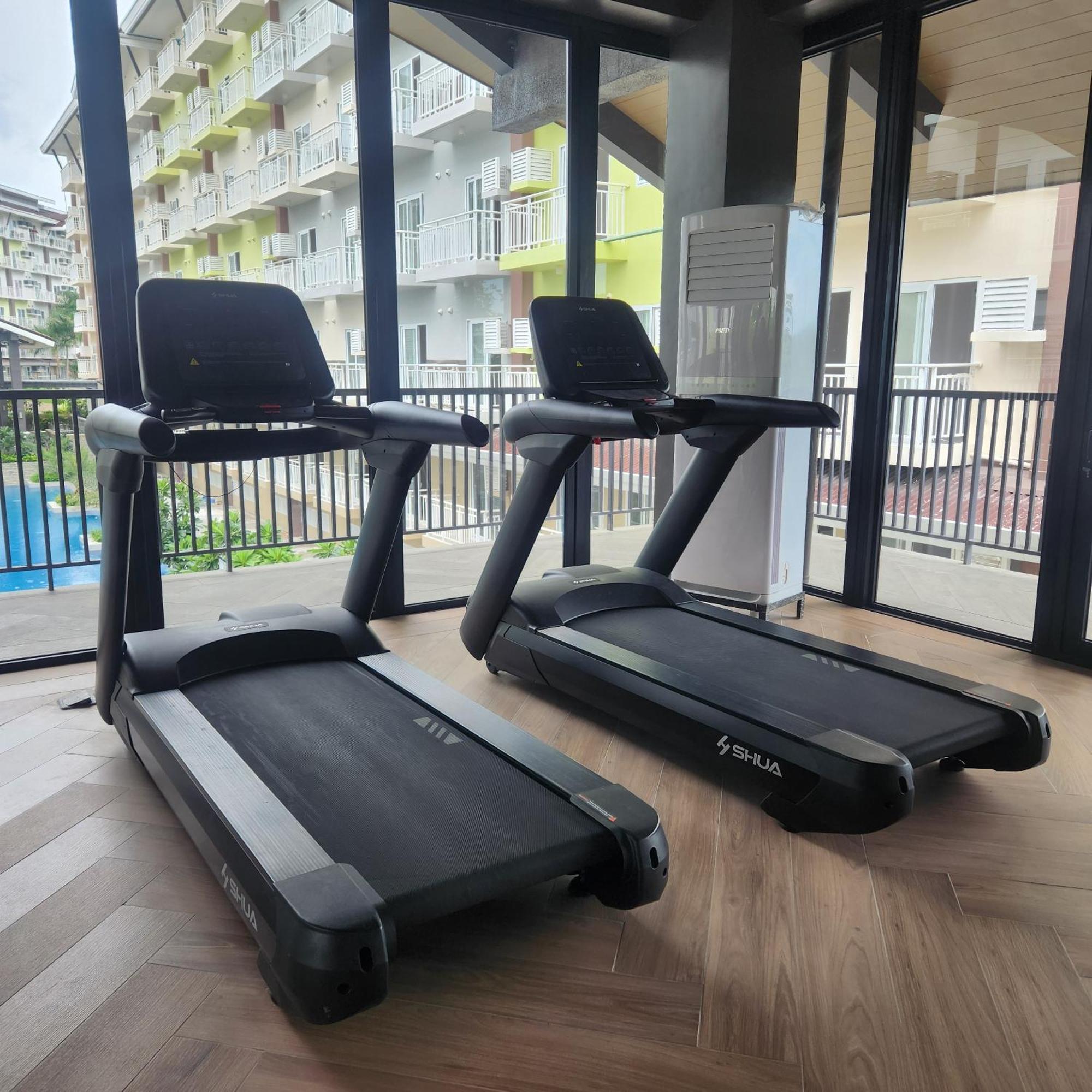 Condo Azur Suites A125 Amani Resorts Residences , 5 Minutes Airport, Netflix, Stylish, Cozy With Luxurious Swimming Pool Мактан Екстер'єр фото